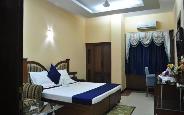 Grand Residency