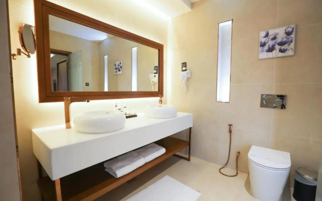 V Boutique Hotel