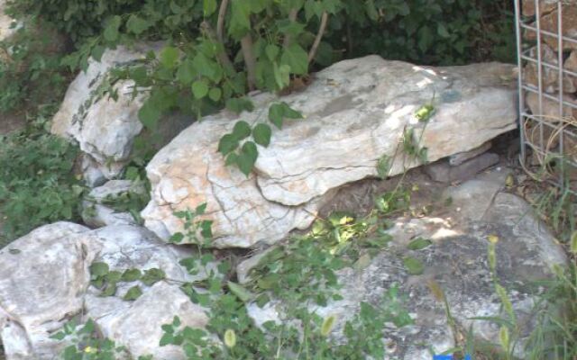 Mingtang Linshui Inn