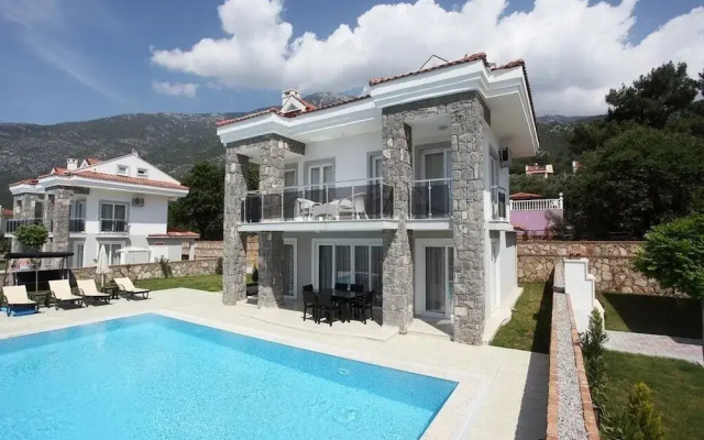 Golden Heights Villa 15