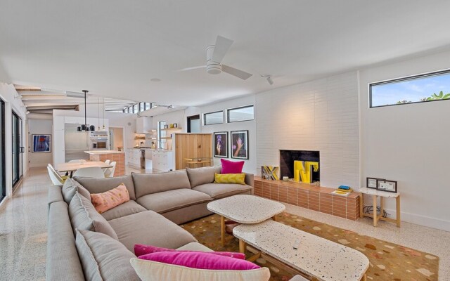 The Windward House 3 Bedroom Home by RedAwning