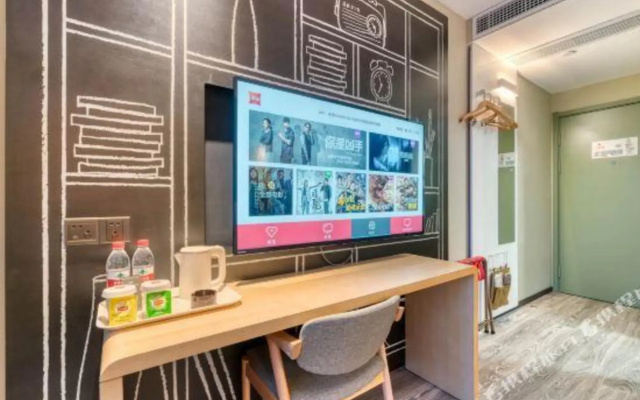 catalogImage