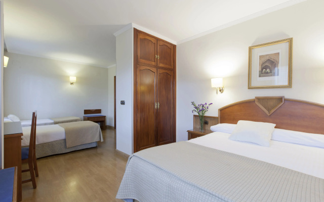 Hotel Porcel Alixares