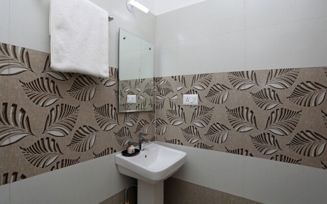 OYO 15375 Hotel KSS Inn