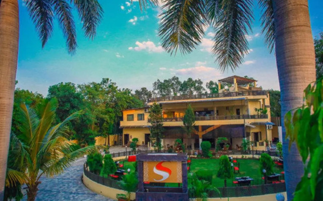 Hotel Saroj Sagar - Sagar