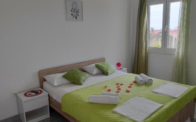 Dino and Jele Apartments
