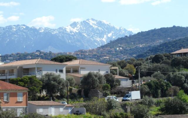 Apartment With 2 Bedrooms in L'ile Rousse, With Wonderful Mountain Vie