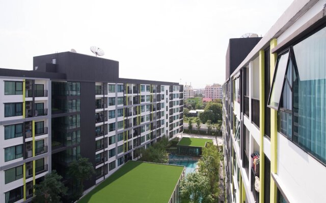 Apartment BTS On Nut, Convenience Store Nearby (bkmono8)