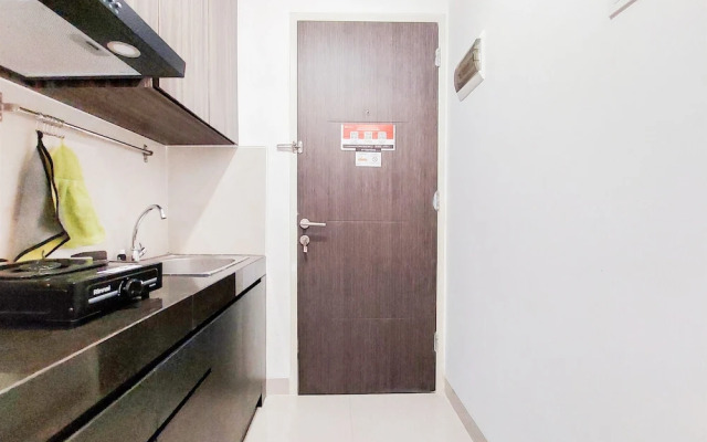 Restful And Warm Studio Serpong Garden Apartment
