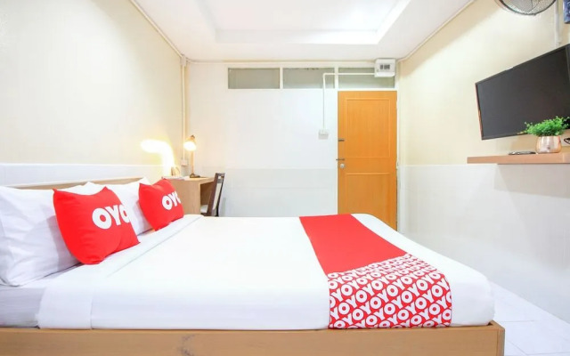 OYO 309 Ze Residence Ram Intra