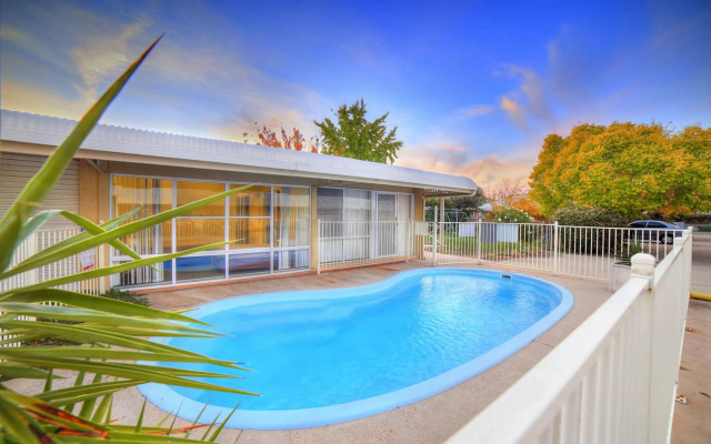 Boulevarde Motor Inn