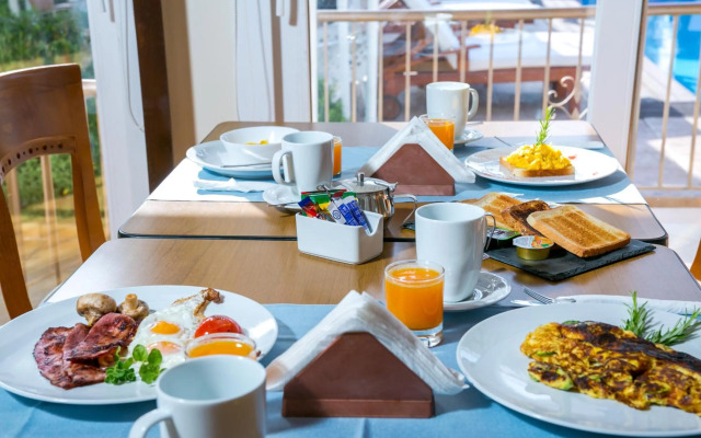 Fitos Inn Guest House