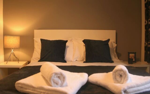 Thetford Terrace