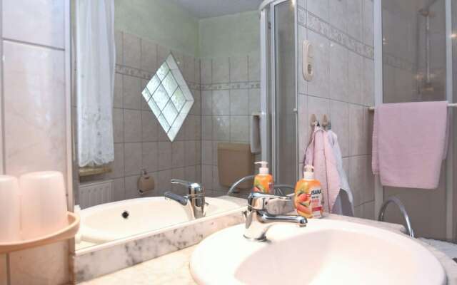 Bungalow With Terrace in Harz Mountains