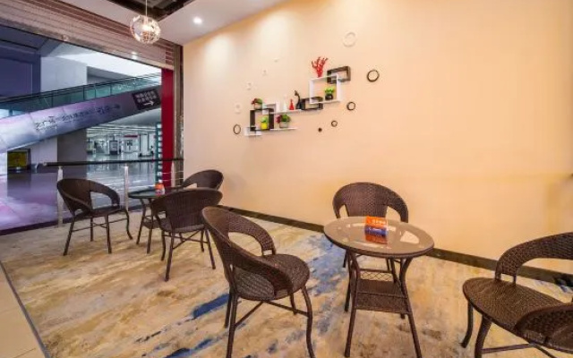 Nanning Tuber Hotel  (North Plaza Store of Nanning East Railway Station) – Restaurant – Nanning
