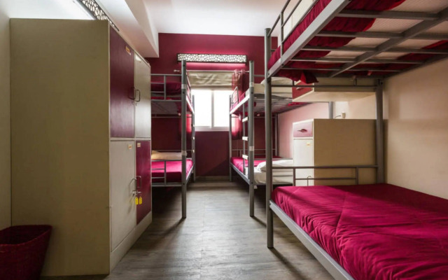 Joey's Hostel