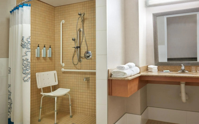 Residence Inn by Marriott Kingston Water's Edge