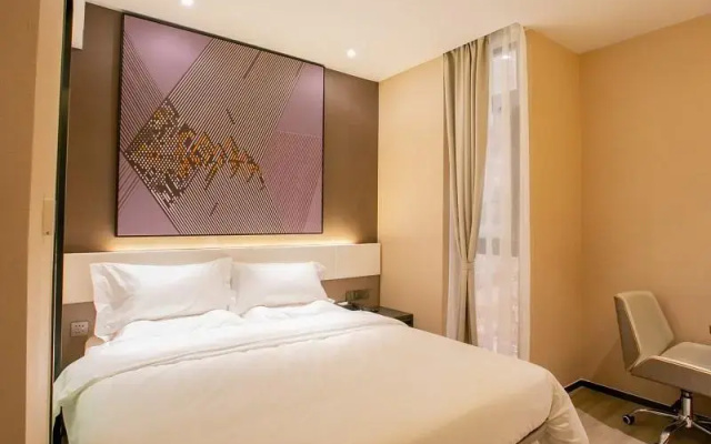 IU Hotel Suizhou Shunjing Avenue Passenger Transportation Center