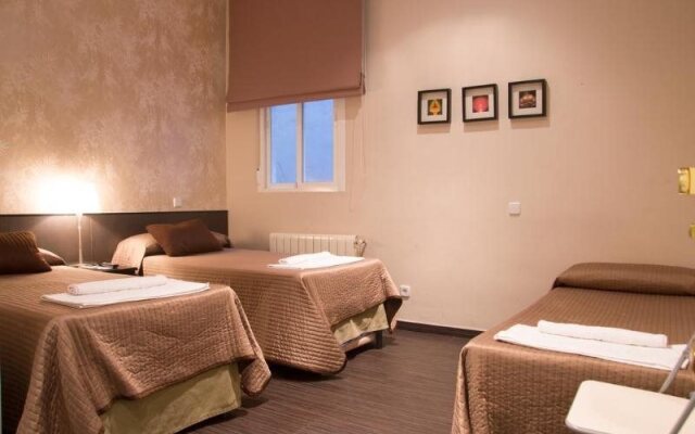 Hostal Analina Rooms Madrid