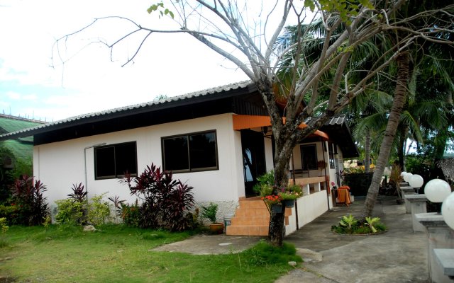 Sukasem Bungalow