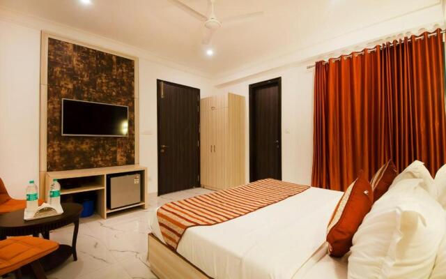 Hotel Almora Near Delhi Airport