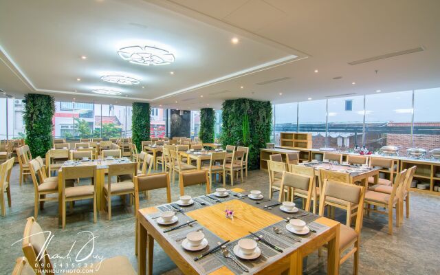 Greenery Hotel