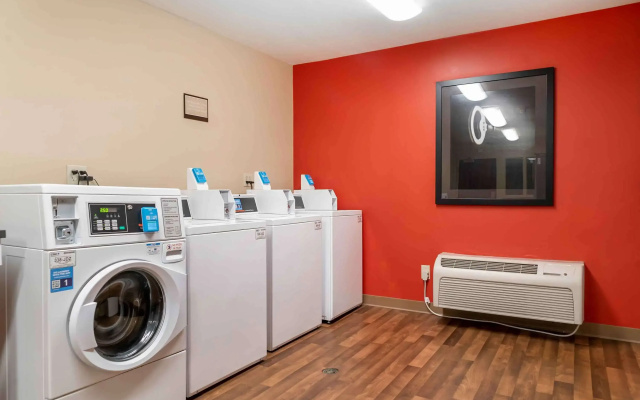 Extended Stay America Select Suites Detroit Sterling Heights