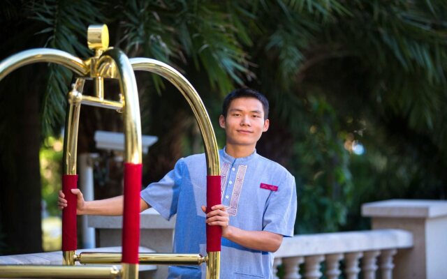 Crowne Plaza Resort Sanya Bay by IHG