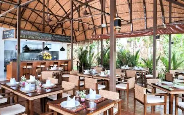 Kata Ocean View Condominium By Lofty