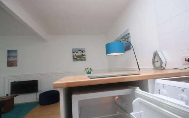 33C Medmerry Park 2 Bedroom Chalet