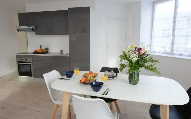 Appartement lumineux 3éme étage