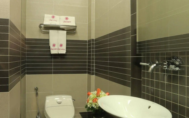 Valentine Hotel
