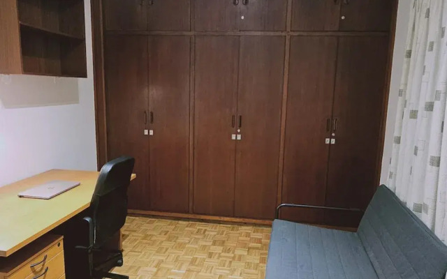 82 NIC - Stay Aurum Apartment