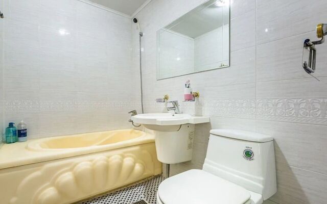 Che-Hui Western Hotel
