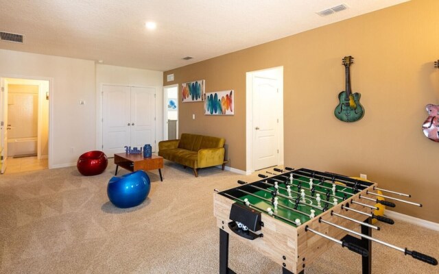 8032osc-solterra Resort