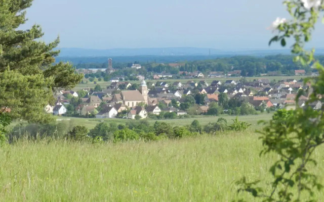 Gîte autonome, La grange a foin, piscine !