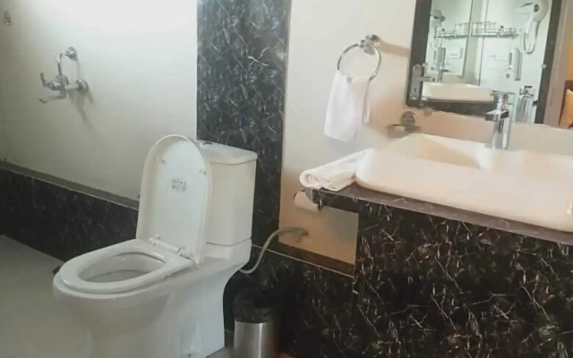 Comfort Inn Silver Arch Hotel, Mussoorie