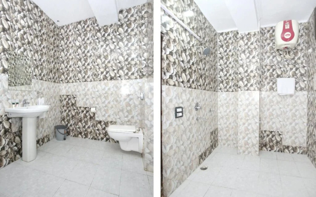 Hotel Oberoi By OYO Rooms
