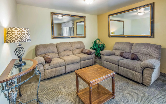 Clarion Hotel & Suites Fairbanks near Ft. Wainwright