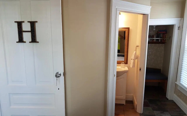 Hellemsfield Inn & bed and breakfast