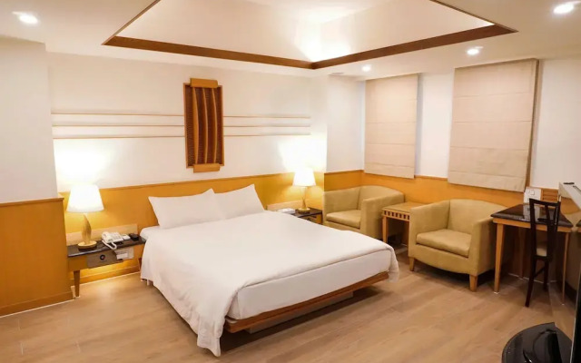 Kao Yuan Hotel - Zhong Zheng