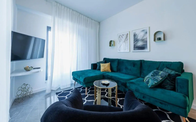 Apartments Adriatic Oasis & Marine View