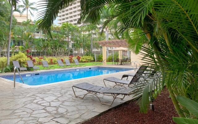 Vacation Rental Suites at Royal Garden Waikiki