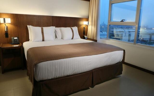 Holiday Inn Guayaquil Airport