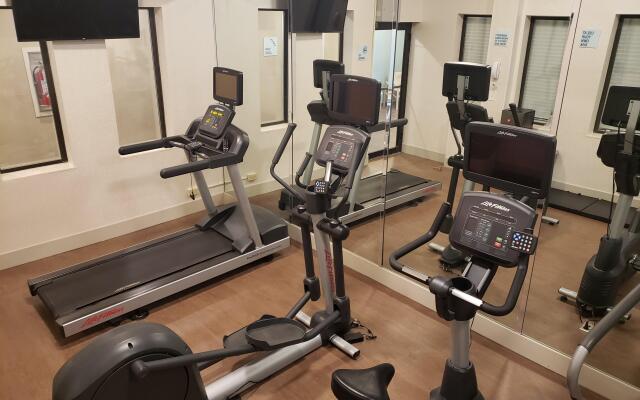 Holiday Inn Express Pittsburgh North by IHG