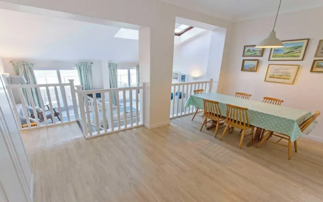 Apt 16, Seaviews, Slps 5 Indoor Heated Pool