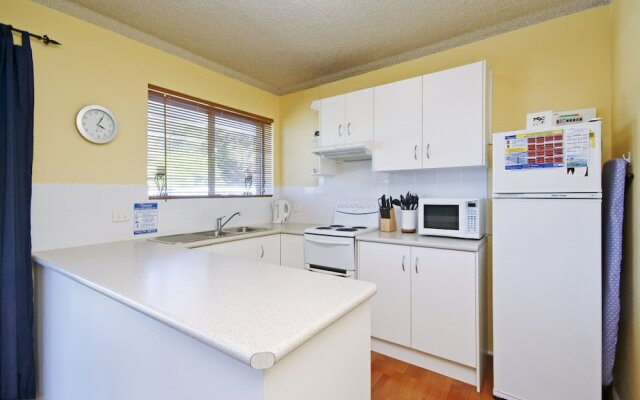 Shoal Towers, Unit 5/11 Shoal Bay Road