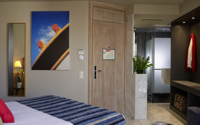 Kyma Suites Beach Hotel