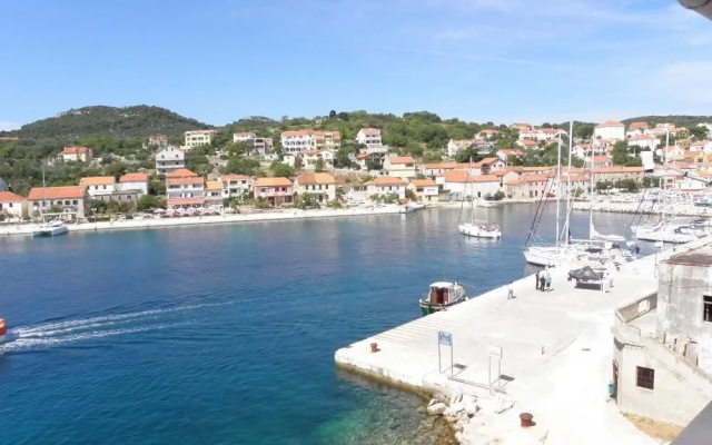 Svetka - 10m From the sea - A8
