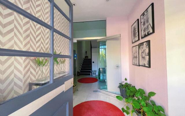 Baia Acropolis Hotel Apartment